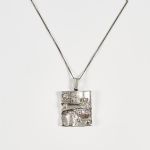 1776&nbsp;7038&nbsp;Halsband med h..